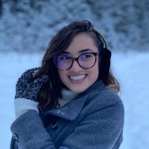 Meet your Posher, Clara